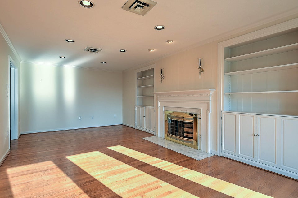 Photo #5: 15481 Briarwood Ln Lane
