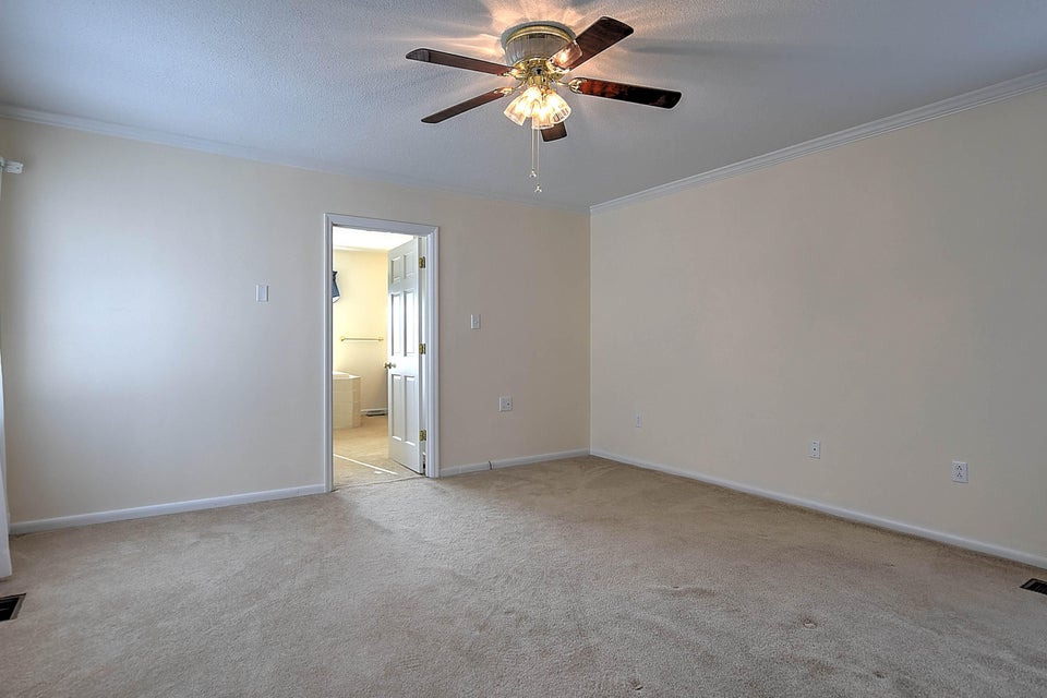 Photo #27: 15481 Briarwood Ln Lane