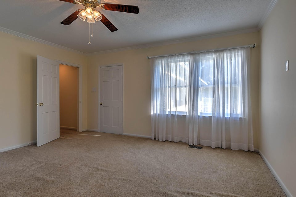 Photo #28: 15481 Briarwood Ln Lane