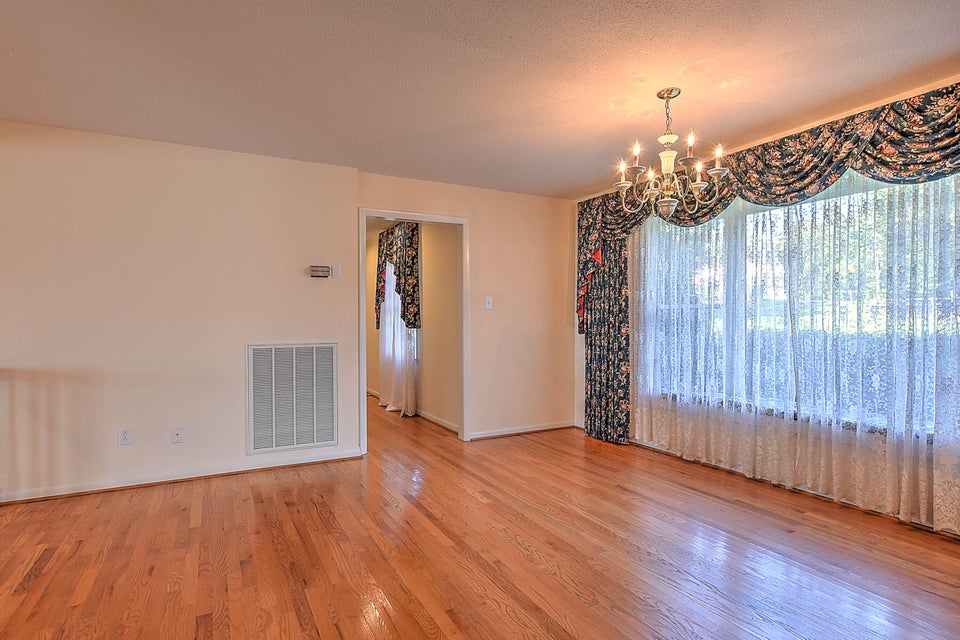 Photo #13: 15481 Briarwood Ln Lane