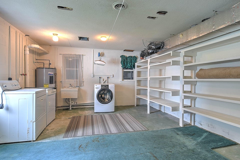 Photo #37: 15481 Briarwood Ln Lane