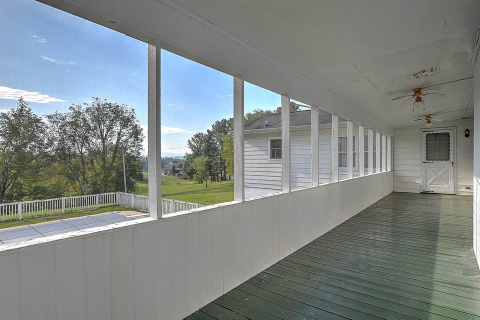 Photo #40: 15481 Briarwood Ln Lane