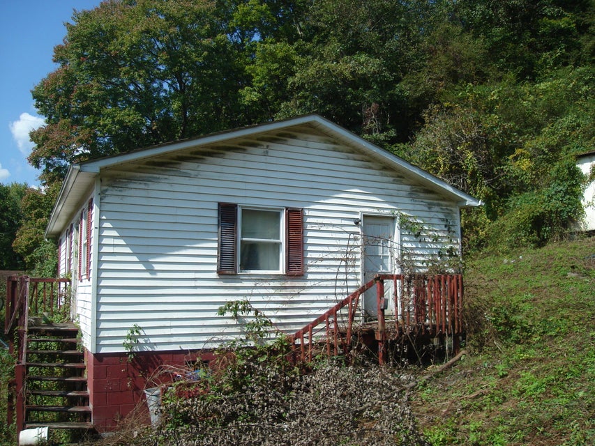Photo #8: 327 Henry Street