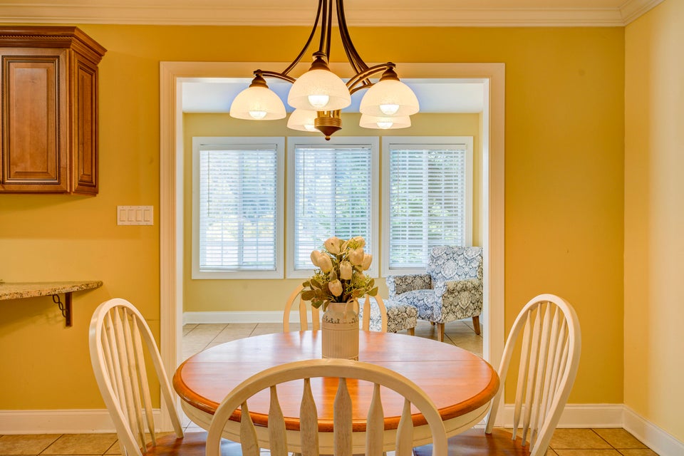 Photo #9: 67 Hiddenbrook Lane