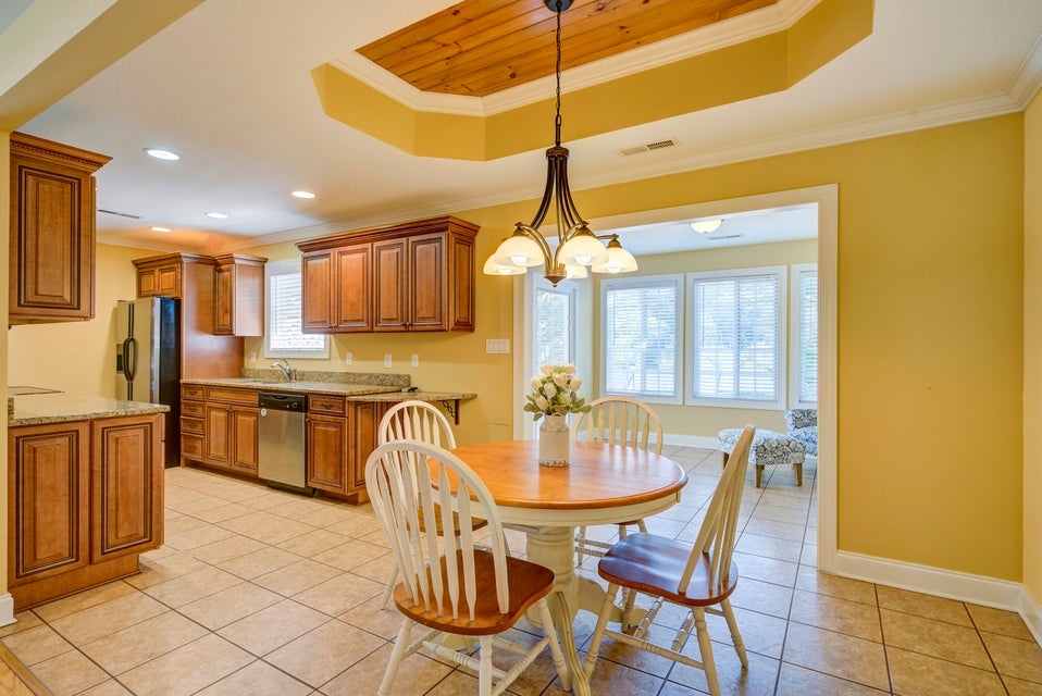 Photo #13: 67 Hiddenbrook Lane