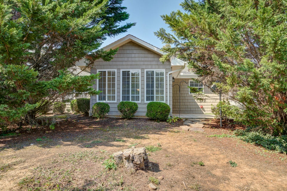 Photo #33: 67 Hiddenbrook Lane
