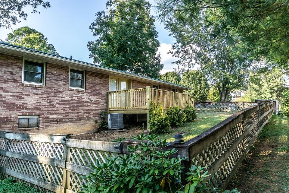 Photo #3: 390 Fairfield Drive