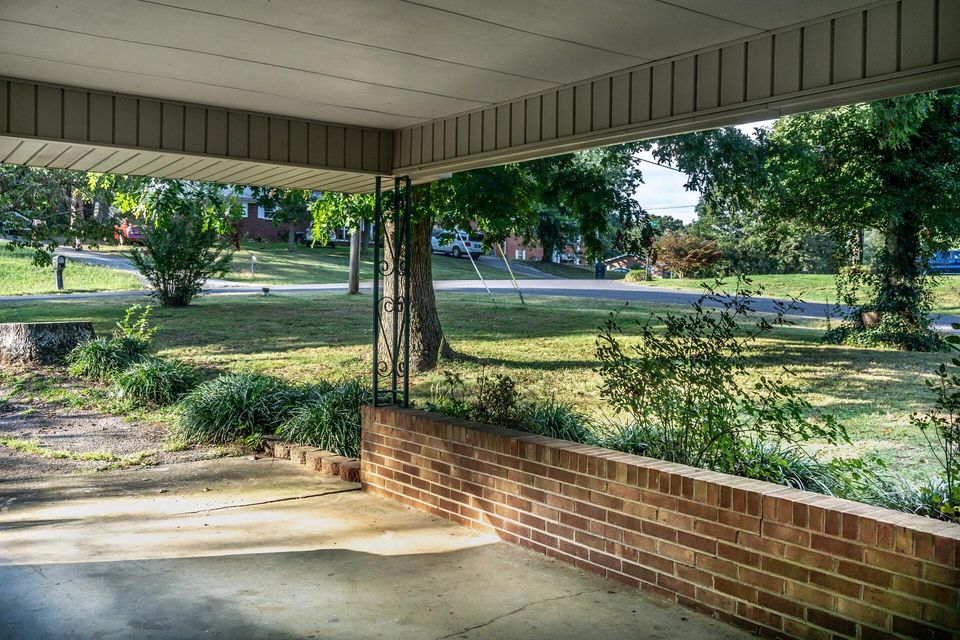 Photo #10: 390 Fairfield Drive