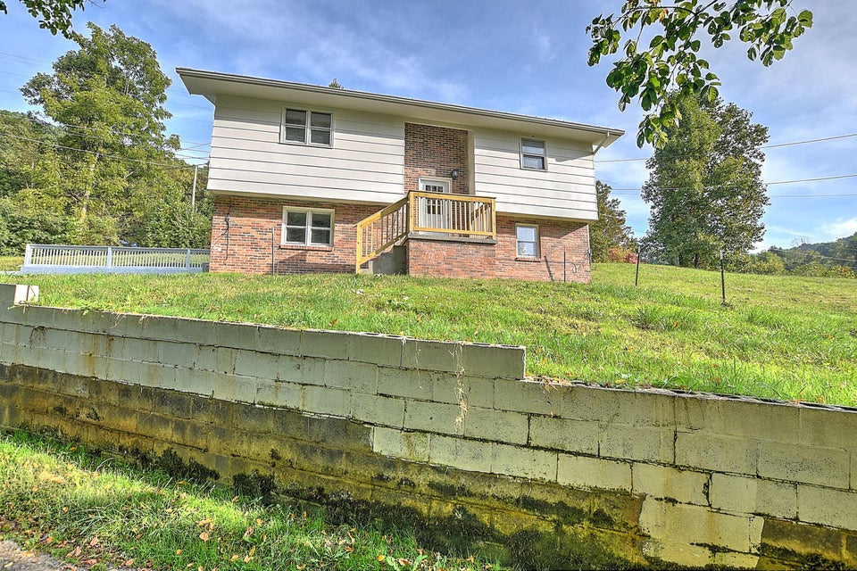 Photo #2: 280 Chambers Drive