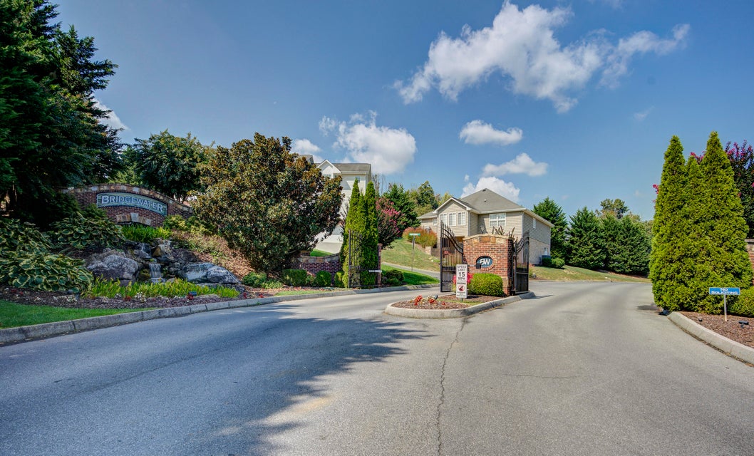 Photo #36: 67 Hiddenbrook Lane