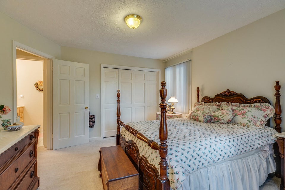 Photo #21: 1405 Hillmont Drive