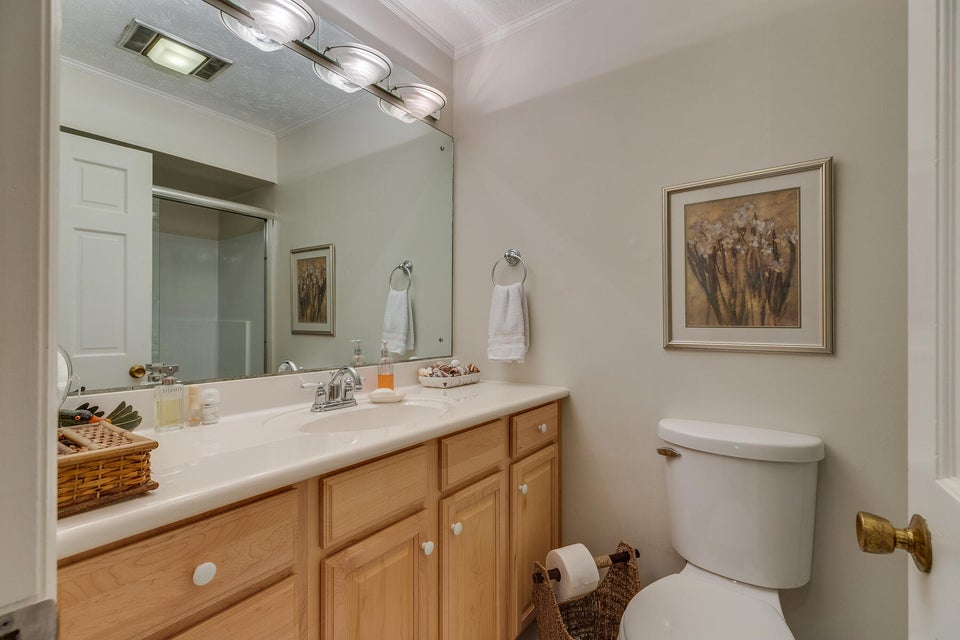 Photo #26: 1405 Hillmont Drive