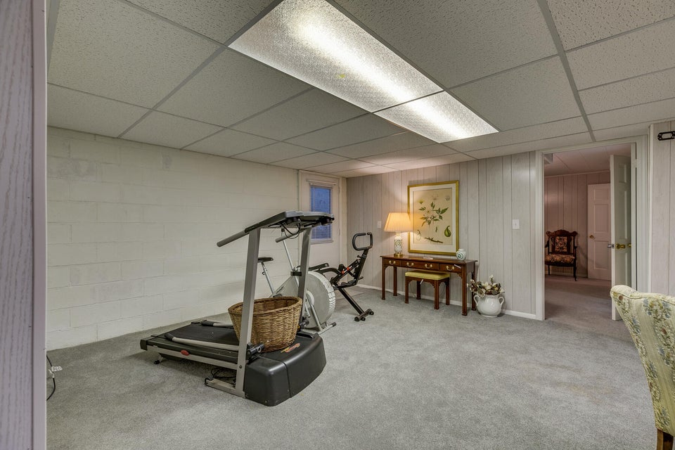 Photo #37: 1405 Hillmont Drive