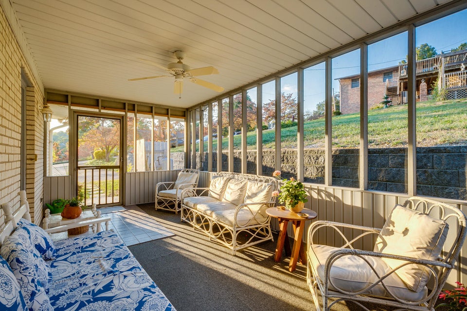 Photo #47: 1405 Hillmont Drive