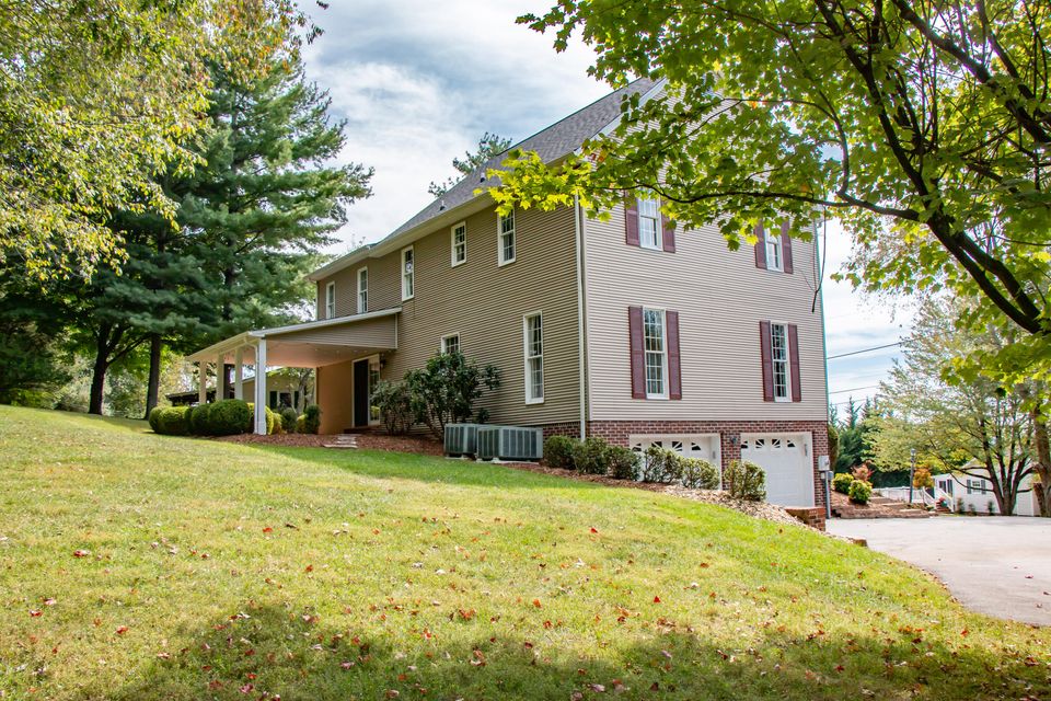 Photo #38: 437 Brookhill Drive