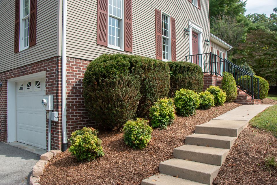 Photo #39: 437 Brookhill Drive