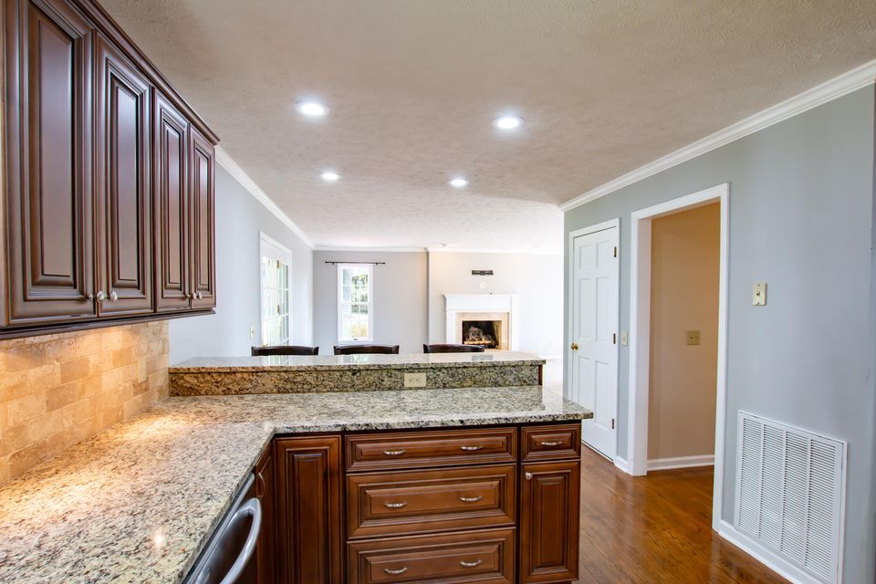 Photo #6: 437 Brookhill Drive
