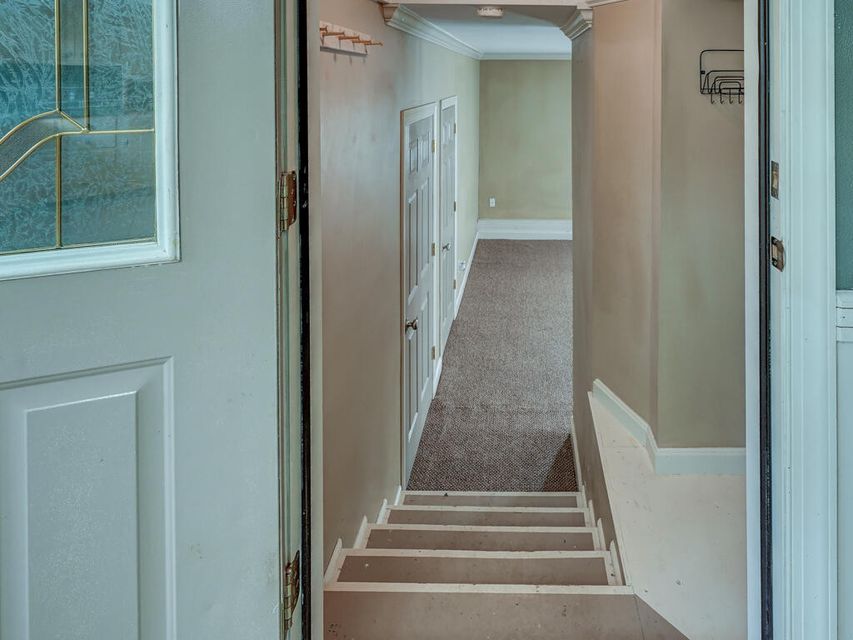 Photo #25: 400 Twin Oaks Drive