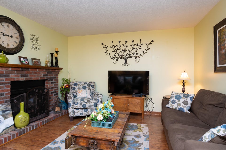 Photo #6: 136 Pebble Drive