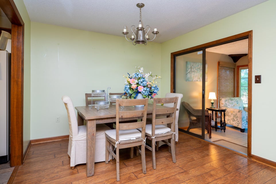 Photo #8: 136 Pebble Drive