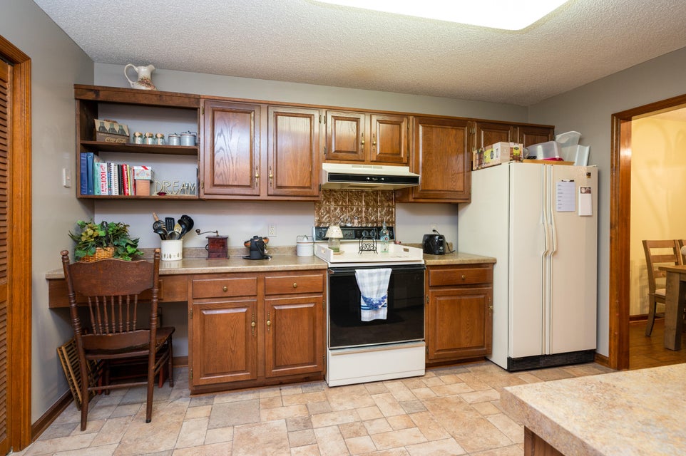 Photo #12: 136 Pebble Drive