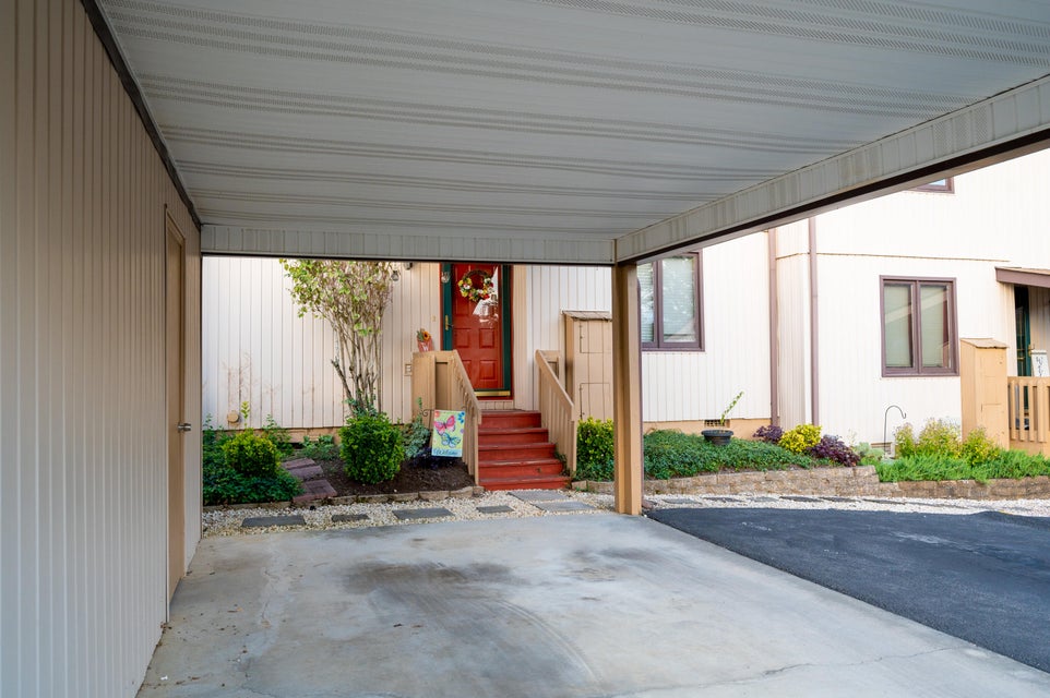 Photo #3: 136 Pebble Drive