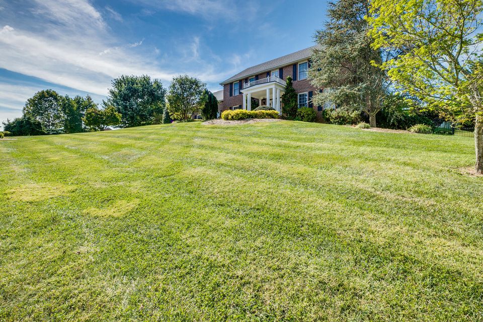Photo #2: 1123 Keeview Drive