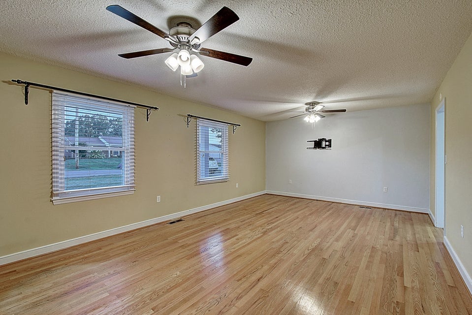 Photo #7: 815 Sir Echo Drive