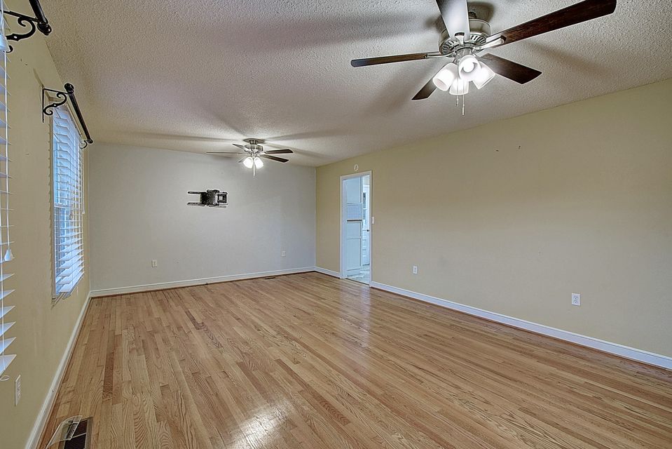 Photo #8: 815 Sir Echo Drive