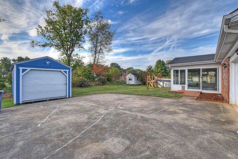Photo #35: 815 Sir Echo Drive