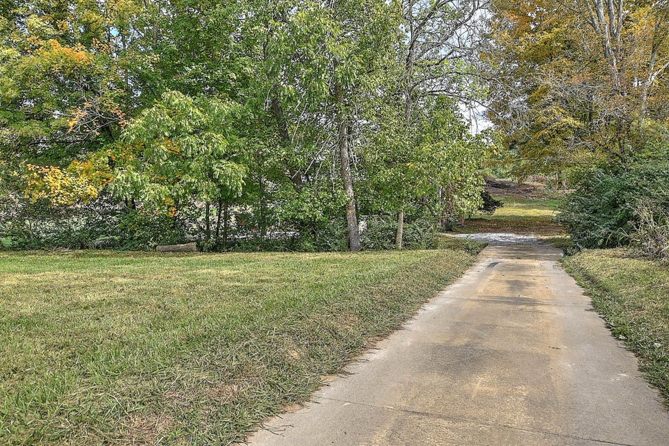Photo #32: 240 Austin Springs Road