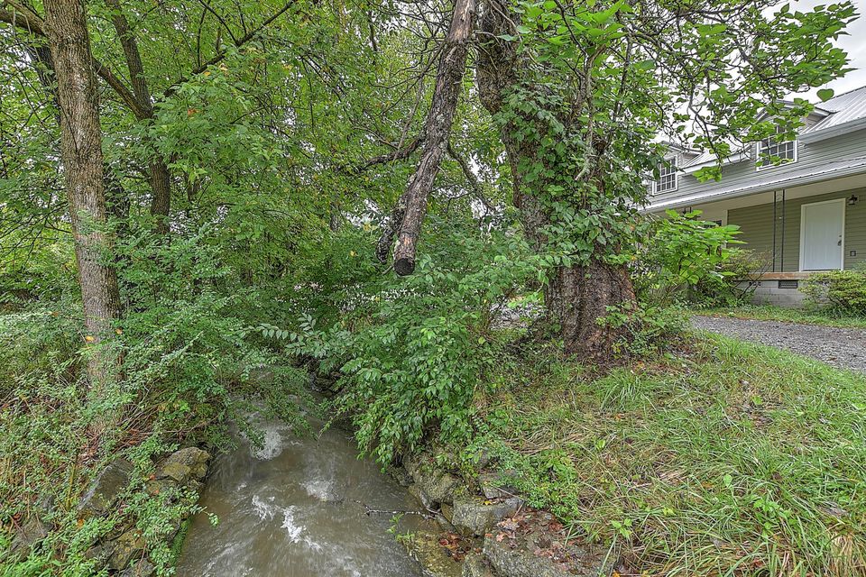 Photo #30: 240 Austin Springs Road
