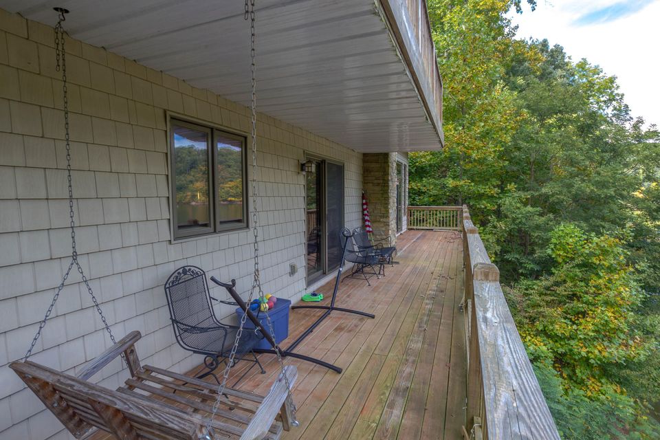 Photo #38: 311 Canaan Road