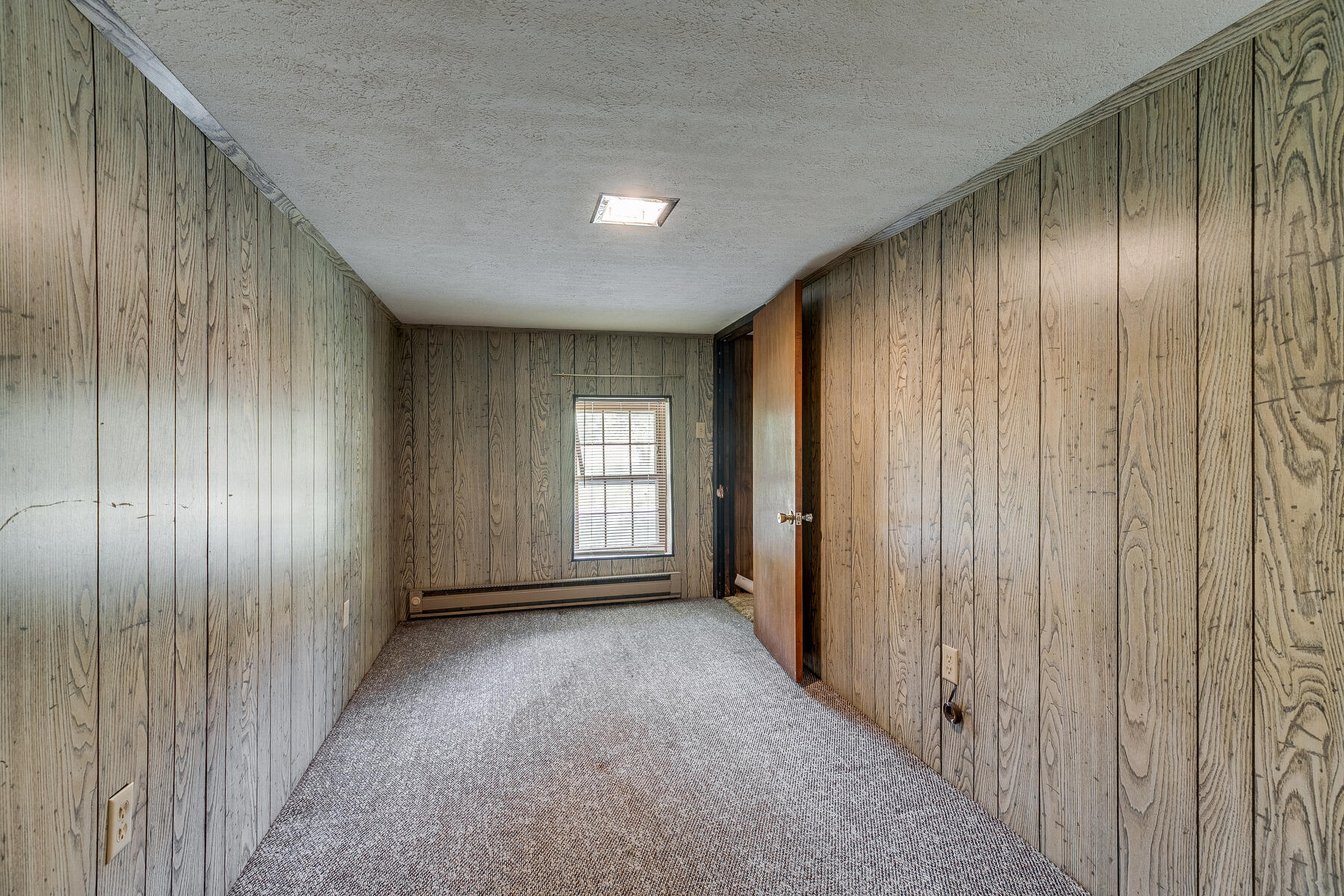 Photo #31: 4145 Reservoir Road