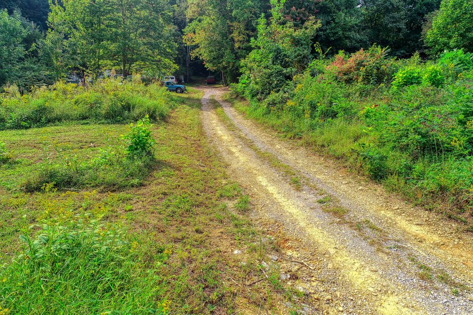 Photo #16: 420 Bearfield Road