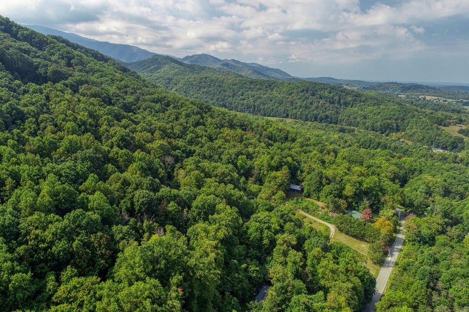 Photo #28: 420 Bearfield Road