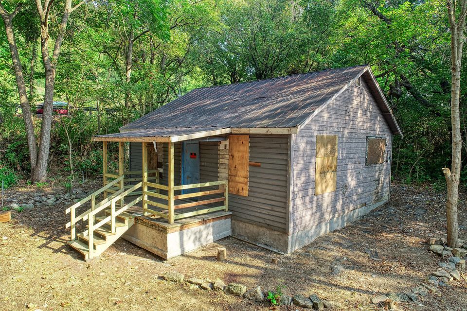 Photo #7: 115 Sneedville Pike
