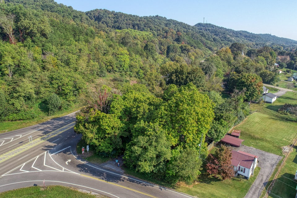 Photo #31: 115 Sneedville Pike