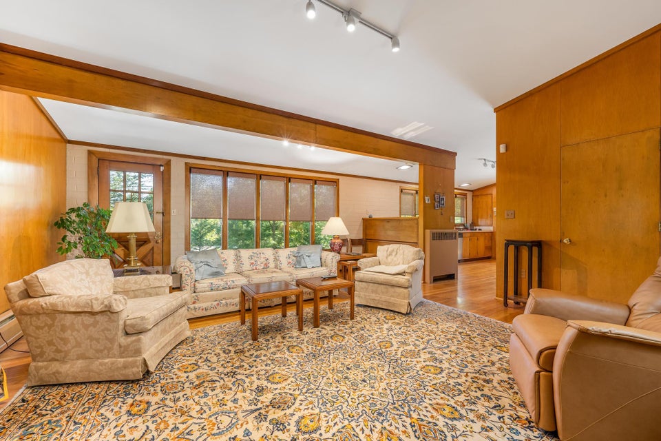 Photo #13: 1300 Iris Avenue