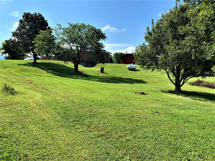 Photo #38: 550 Red Hill Road