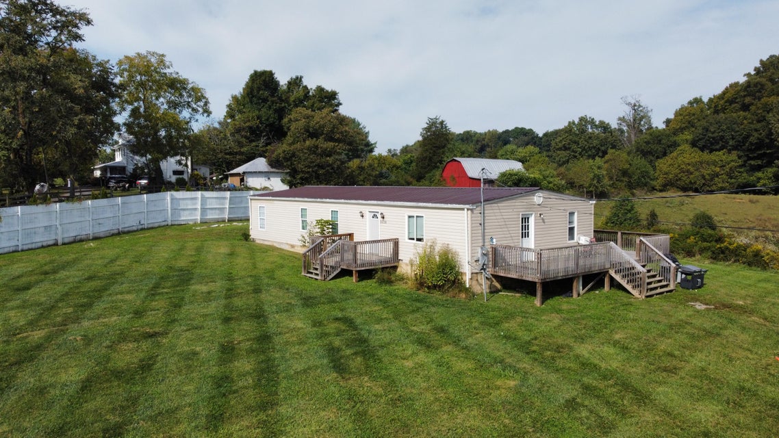 Photo #4: 3536-3538 Walnut Street