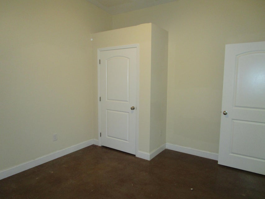 Photo #11: 3536-3538 Walnut Street