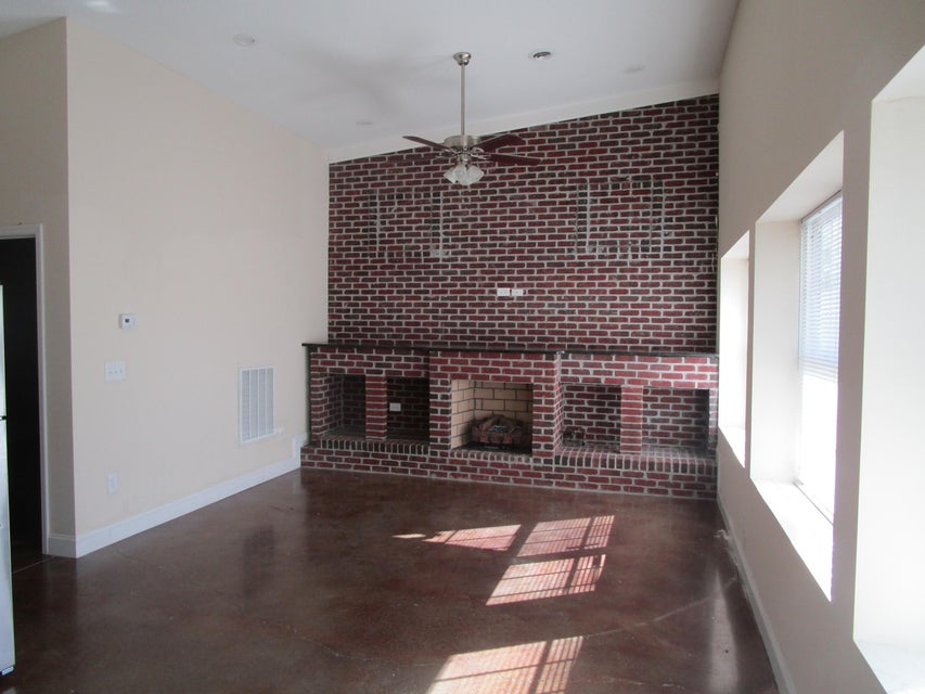 Photo #14: 3536-3538 Walnut Street