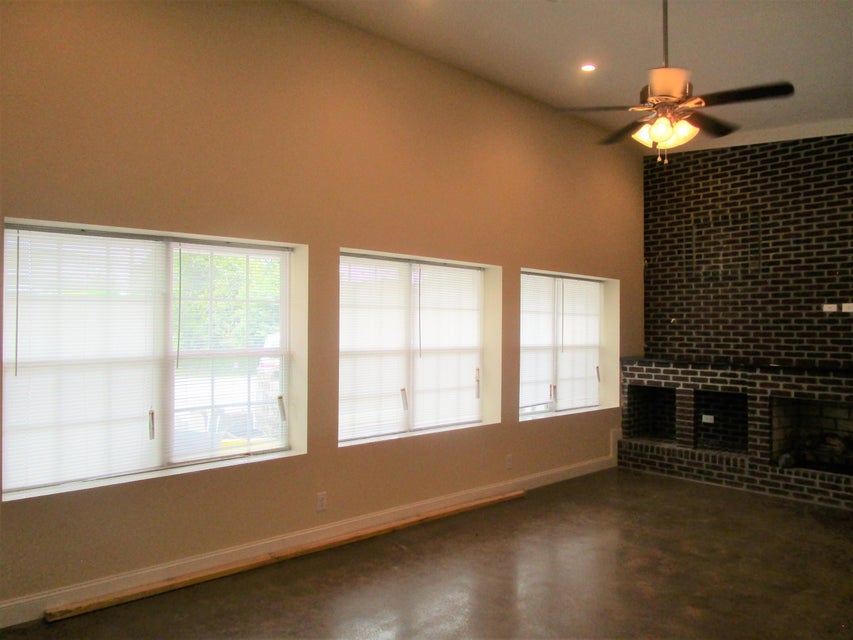 Photo #18: 3536-3538 Walnut Street