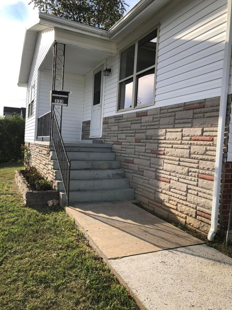 Photo #2: 333 Glen Avenue