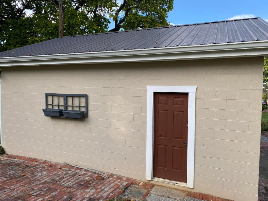 Photo #10: 191 Brandonwood Drive