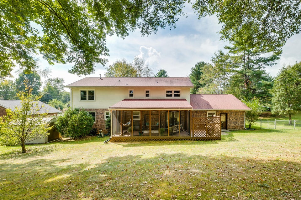 Photo #44: 104 South Hampton Drive