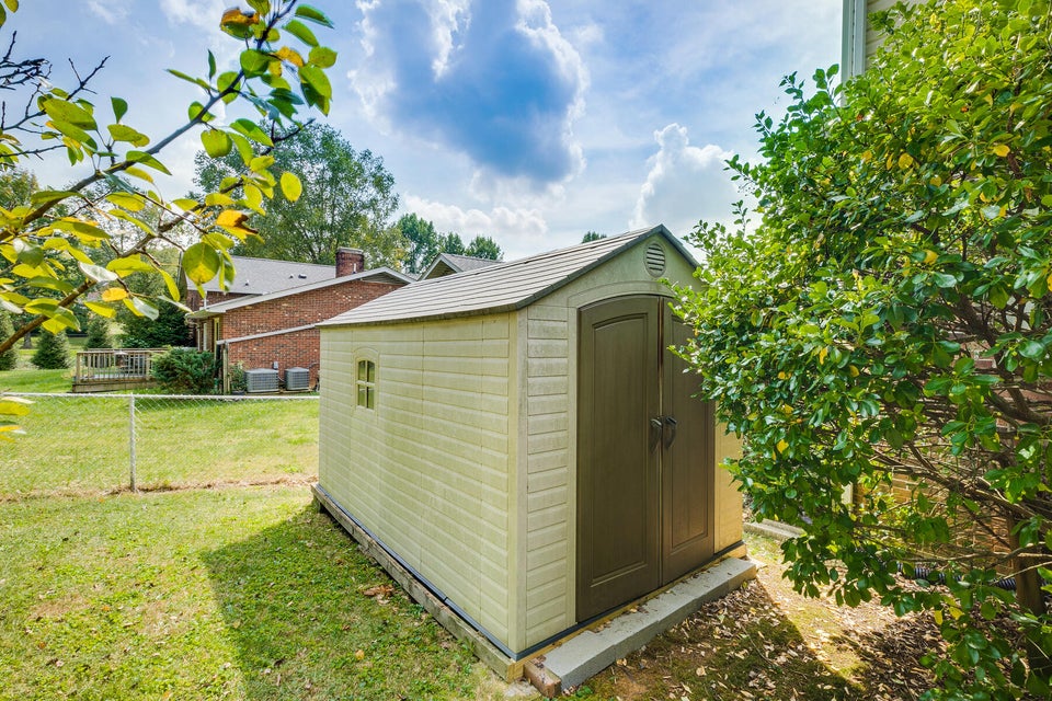 Photo #49: 104 South Hampton Drive