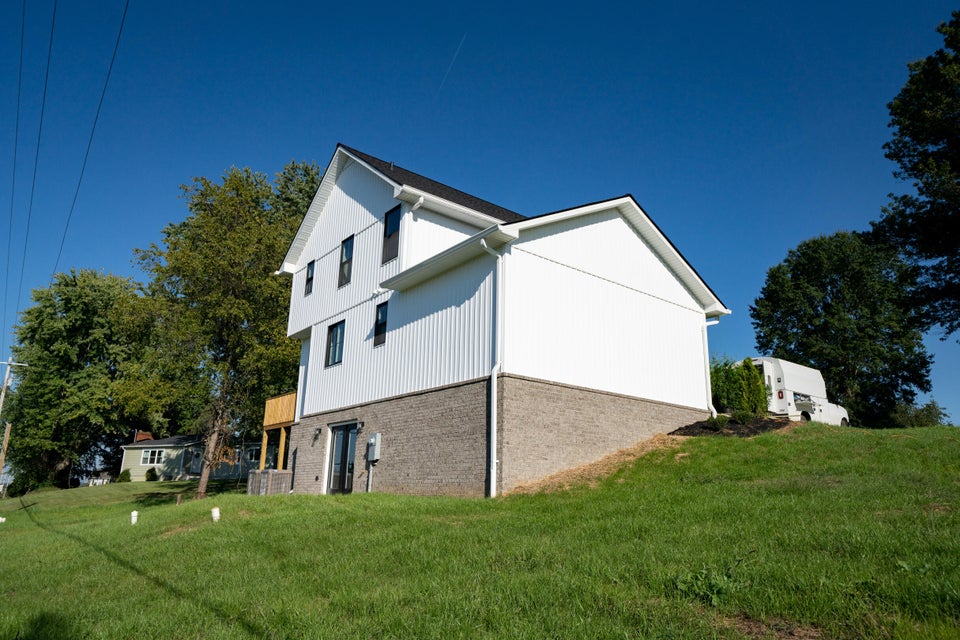 Photo #27: 213 Adair Drive
