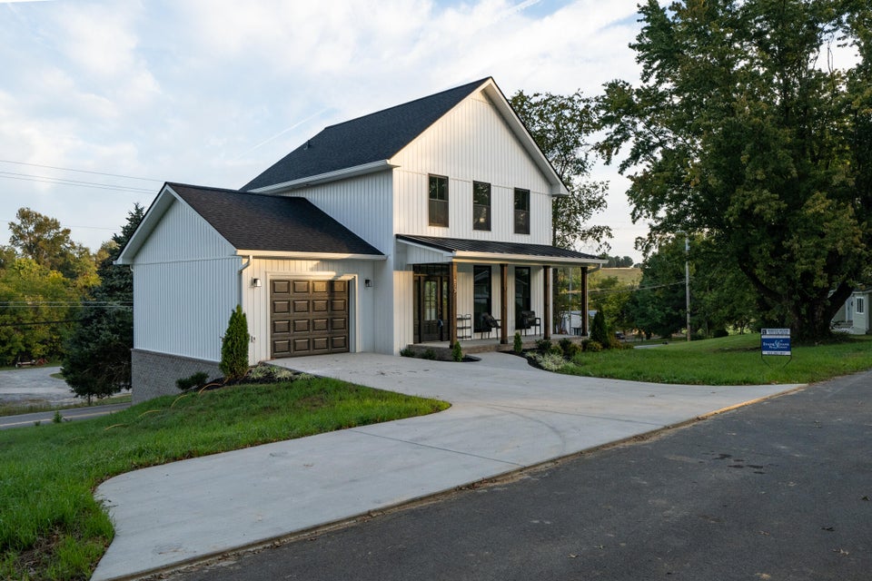 Photo #30: 213 Adair Drive